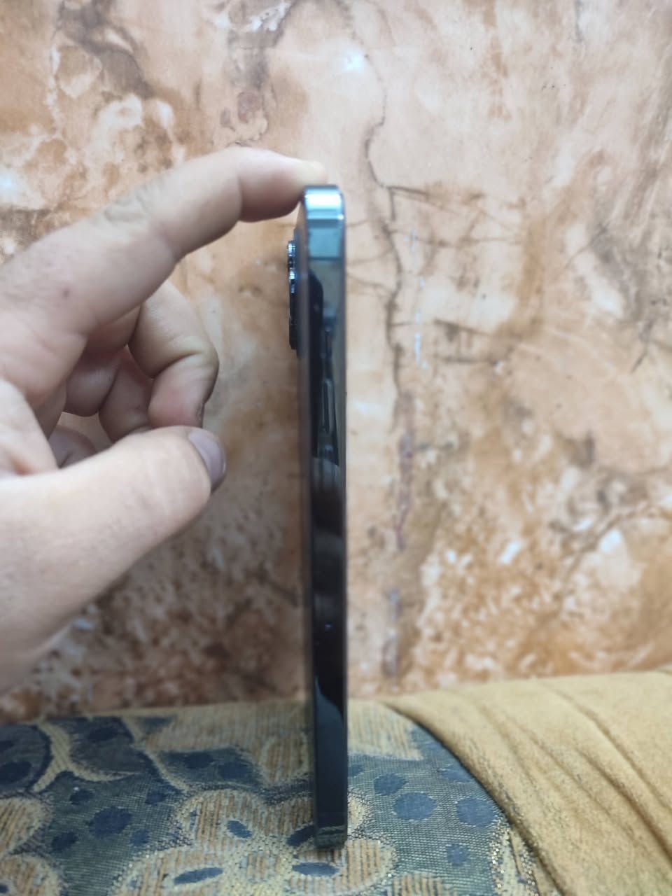 سلام عليكم موبايل اللبيع
. أيفون 12 برو ماكس
1بدل بس بطارية .2ذاكره512  جهاز نضيف مال بيت  كفاله  مكان نجف
رقم.(***********) سعر (600 وبي مجال)
