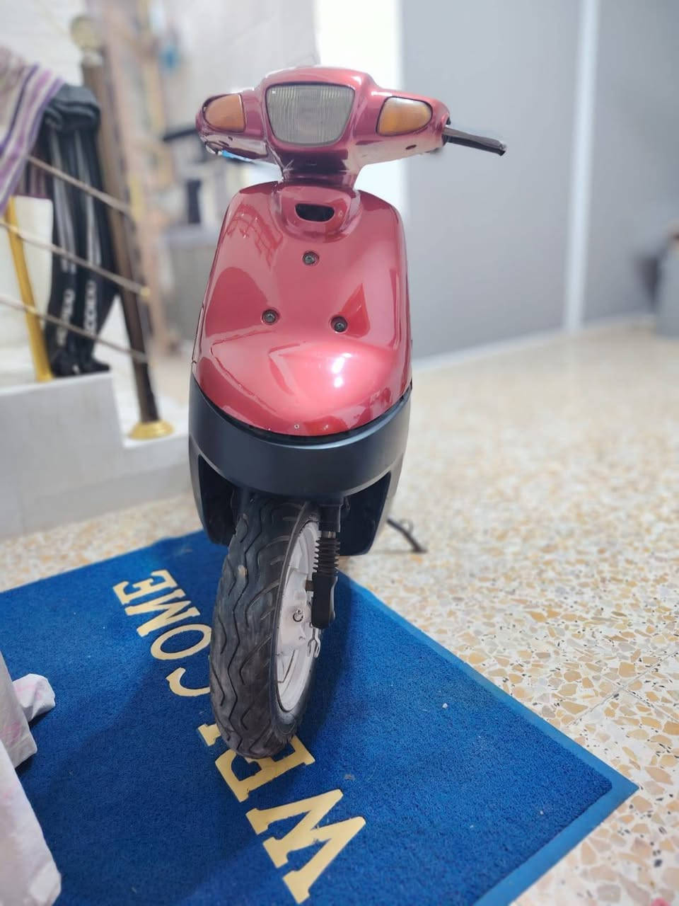 السلام عليكم 
دراجة بطة ياباني محرك مامفتوح هندر سلف بصمة تشغيل عن بعد حماية سرقة ترايك للحلة كهربائيات بلاد ماناقصها برغي ، ٢٠٠ قفل زايدة بالبيت يشهد ما نطلع بالسنه حسنه بيها كلها سيارات كربلاء ***********
