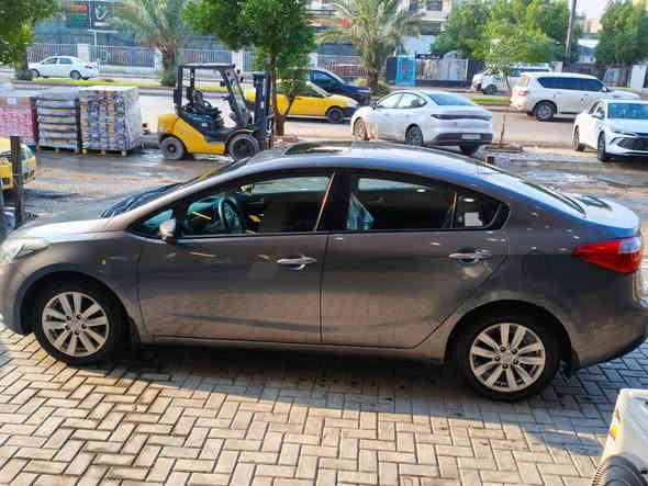 سيراتو خليجي 2016
فول مواصفات عدا البصمه 1/1
مكفولة من الصبغ والتبديل كفالة عامة 
مواصفات: 
فتحه سقف 
فول تحكم ستيرن 
مري شفط واشاير مري 
خمسه ويل كب 
السياره كامره بلمرايه الوسطيه 
ميكانيك وكير وكهرباء بدون اي نواقص كله صيانه دوريه وقطع بلاديه تخم تاير وبولش جديد الدعاميات بيه بعض الملاحضات بس بدون اي صبغ غرفه السياره جديده جداً

مكان السيارة بغداد 
رقم صاحب السيارة 
***********

السعر :: اطلبه بالتعليقات يصلك خاص 📩

#ادارة_الصفحه ⚡

ملاحظه / 🔴
مدير الصفحه غير مسؤول عن بيع وشراء واصوليات السياره نحن صفحه لعرض السيارات فقط.
