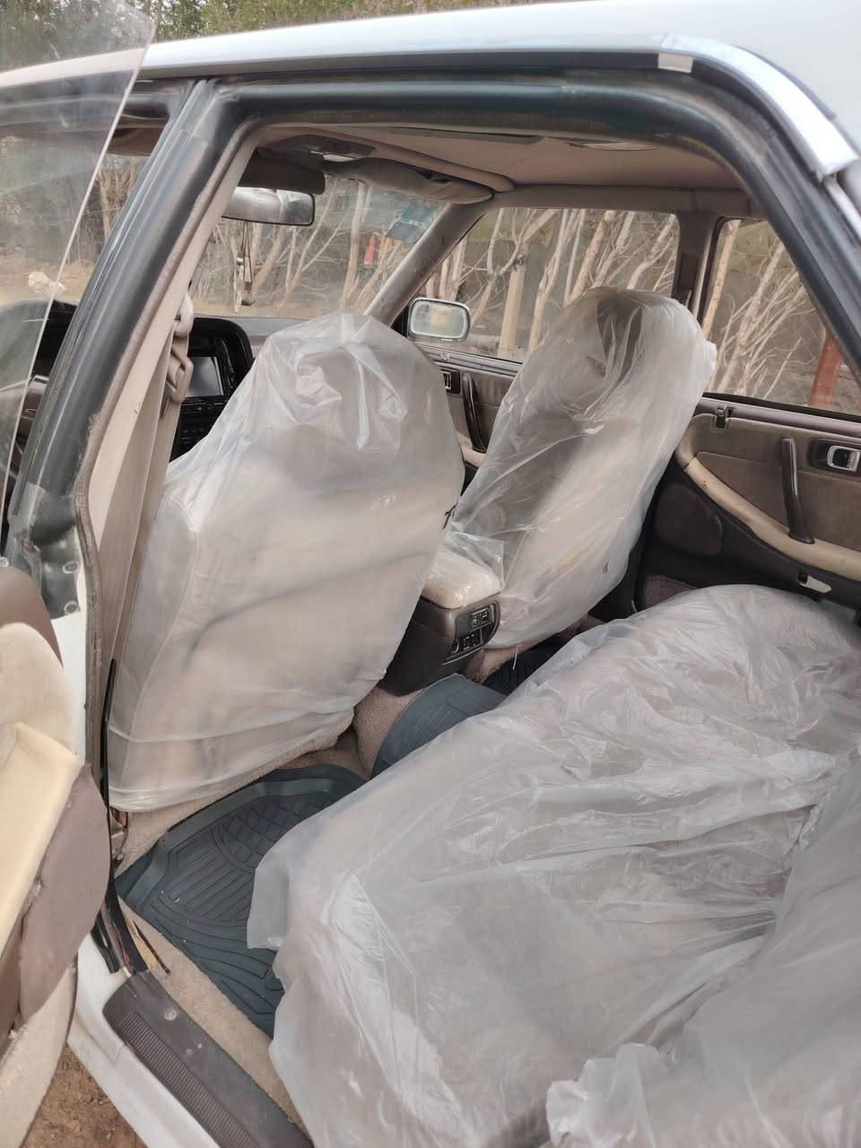 سلام عليكم هارتوب مديل 91 كير ومحرك بطه 2500 رقم نكليزي سنويه ٢٨ تحويل تبريد شغال كهربائيات سياره بيهه كص  *********** سعر 32 مكاني بغداد
