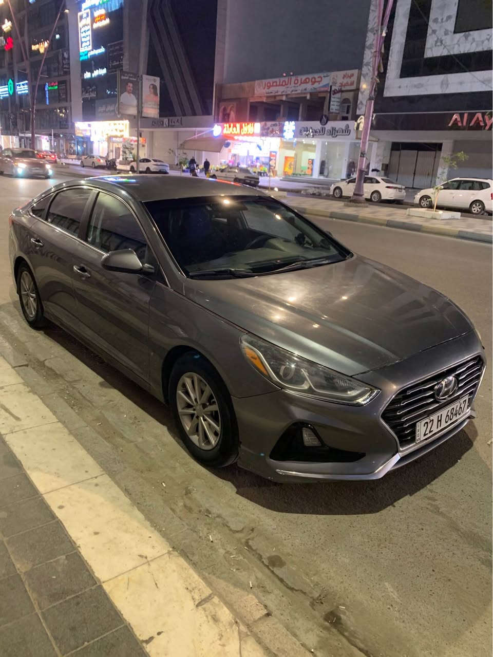 السلام عليكم سوناتا 2019 رقم اربيل حادثها جاملغ امامي ايسر فقط بدون ايرباك بدون دواخل و بيها صبغ شويه بالجاملغ الخلفي رقم اربيل الجديد و سنويه جديده السياره ما ناقصها شي ابد كير و مكينه كفاله من كلشي و تدفئة و تبريد و حداديه و تخم تاير توني شاده السياره جاهزه حتى منظومة زنون بيها و غرفتها كللش جديده مواصفاتها شاشه جبيره و رادارات جانبيه و خلفيه و كامره دواره و انظمة قياده و باقي المواصفات المعروفه للسوناتا السعر 128
هاتف ***********
اثير *********** البصرة, العراق
