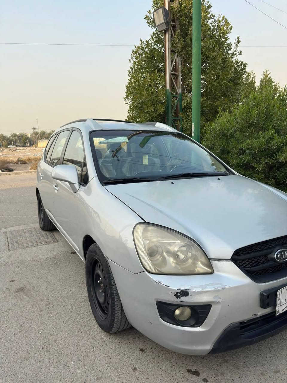 السلام عليكم كيا كارنز 7راكب موديل 2008 خليجي بدون ضربه صبغ حزام أثر جراد محرك 2000دوش بدايه تنقيص تبريد ثلج قطعتين رقم  بغداد دولي جديد سياره نظيفه مكان السياره بغداد الحريه السعر 90 وبيه مجال ***********
