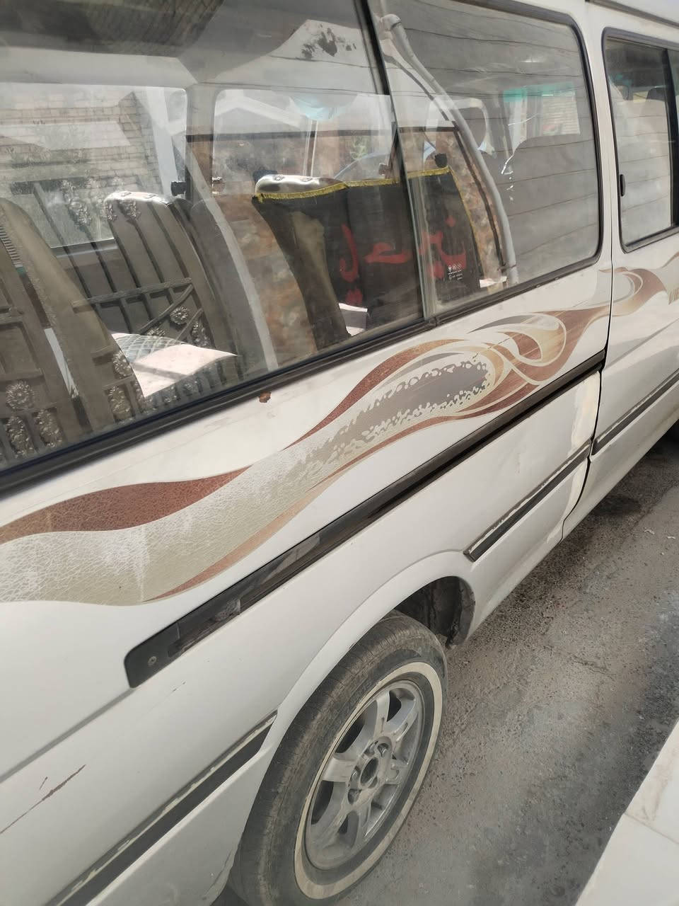 سياره فتون موديل ١٤ بسمي مكينه بيه صوت رقم شاصي خايس رقم تلفون *********** واتساب
