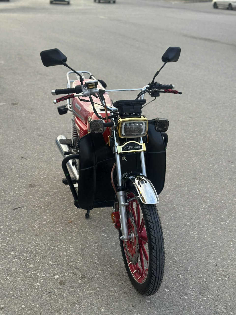 ماتۆڕی نامی تۆ پڕۆ 2025:-

- مەکینە 150 cc
- بەسمە 
- شەغال
- جوانکاری بۆکراوە

تەنها 4600 کیلۆمەتر ڕۆشتووە و خۆم بەسفری کڕیومە.

شوێن :- سلێمانی 

ژمارە تەلەفۆن:- 
0770 817 46 46 - 0750 116 96 03 السليمانية, العراق
