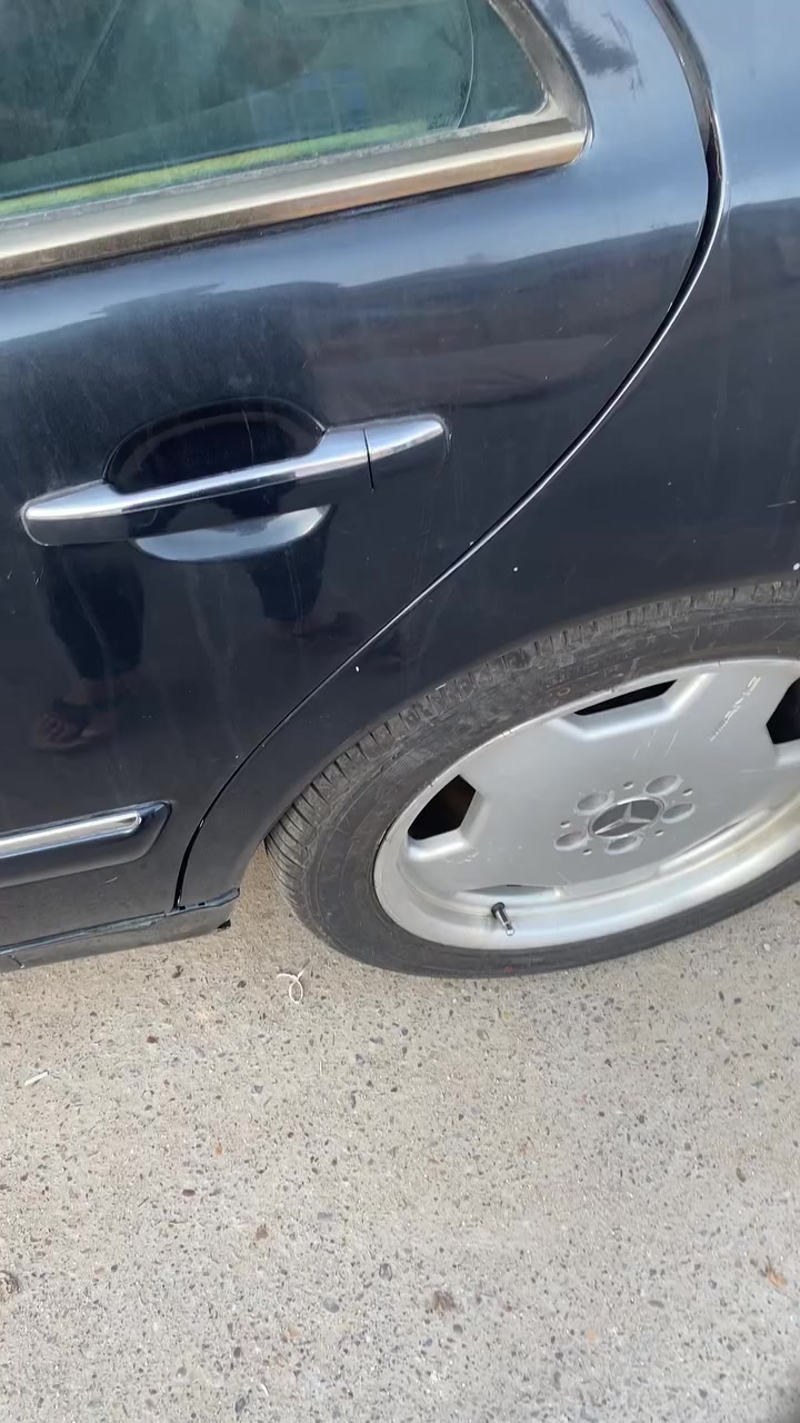 س ع ام عيون موديل 97فول افنتكارد تبريد كير مكينه خير من الله صبغ حزام ضربتهه جاملغ خلفي ومصلح قديم شويه معجون مفطر باسمي للبيع رقمي رمشلي اخابرك ***********السعر 85 الله شاهد محتاج فلوس واريد ابيع
