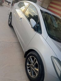 للبيع سيارة سيراتو  موديل ١٧ فول مواصفات  مكفوله  رقم بغداد  لل استفسا...