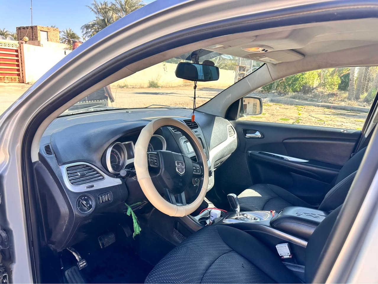 جورني 2012محرك 6سلندر 3قطع تبريد سياره جاهزه من كلشي تبريد تدفئة طخم تواير رقم بغداد مداور ثاني يوم 
سياره داخله للعراق تقرير وبلعراق بيها بس باب مبدل 
استفسار اكثر اتصل وبلخدمه ‭0781 241 7459‬مكان السياره ناصريه رايديها 110وبيها مجال قليل ناصرية, ذي قار
