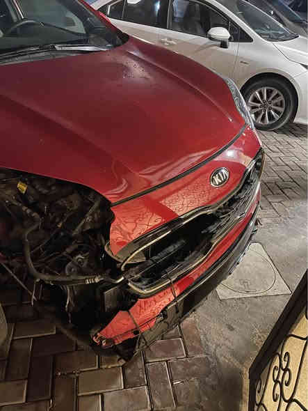 سلام عليكم سبورتج 2020 جيتي لاين خليجي مكفوله كفاله عامه سابقا حاليا بيه طخه جاملغ (وبنيد مصبوغ) (وبيه رصعه بالباب صفحة اليمنه عل وضعه حسبت شبر) العنوان بغداد حي حطين *********** بغداد
