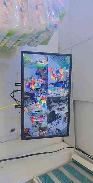 📸 كاميرات مراقبة حديثة – حماية 24 ساعة بالألوان! 🌙🎥

حماية منزلك، محلك أو مخزنك مع كاميرات ليلية ملوّنة وواضحة حتى في الظلام التام! 🔥

💡 المميزات:
▪️ رؤية ليلية ملونة بالكامل
▪️ تسجيل صوت وصورة + التحدث عن بُعد
▪️ نظام إنذار ضد أي حركة مشبوهة
▪️ متابعة مباشرة من الموبايل
▪️ تركيب سريع واحترافي خلال نفس اليوم
▪️ ضمان  على الكاميرات والتركيب
▪️ صيانة لكافة المواقع

شركات التى نعمل بها فقط الاصلي 
▪️ شركة #هايكفجن الاصلي وكالة 
▪️ شركة #دهوااا الاصلي ليس التجاري
▪️ شركة #هايلوك اصلي  

⚠️ تنبيه مهم: لا تنخدع بالأسعار الرخيصة التجارية، لأنها قد تتعطل بعد أسبوع. الأفضل دائماً أخذ الأنظمة الأصلية لضمان الجودة والاستمرارية.

💬 مرونة الأسعار والجودة حسب رغبتك، يمكن الاستفسار عن أي نظام تحبه.

🏠 للمنازل – 🏪 المحلات – 🏭 المخازن

📞 للحجز والاستفسار: ***********
📍 التوصيل والتركيب داخل #الديوانية 

احمِ مكانك اليوم قبل أي حادث! ✋
