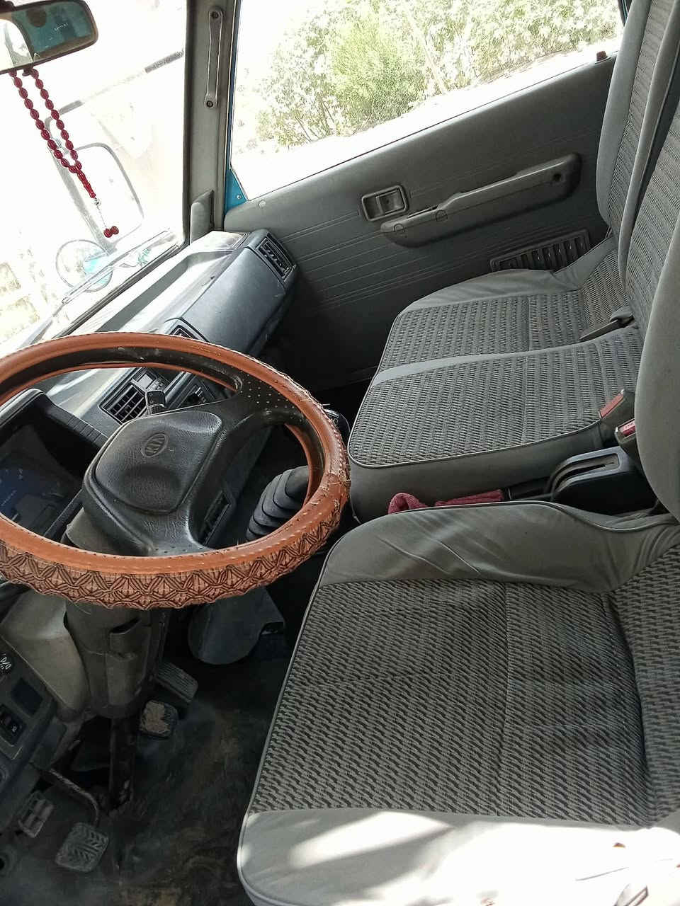 سلام عليكم كيه بنكو موديل 96رقم بابل نكليزي مكفوله كفاله عامه محرك اكسن كير تخم تاير شاصي كشر مكفوله العنوان الديوانيه مكلف بل نشر نتصل عله رقم /***********{‪***********‬‏ نتصل
