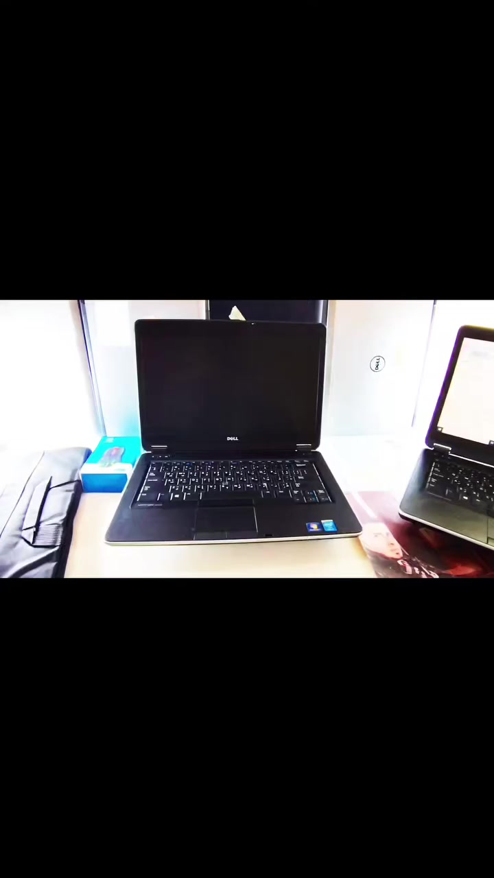 #عرض_نانو تكنولوجي المميز تخفيض السعر   
لابتوب مناسب للدراسة و الطباعة 
من شركه Dell lattitude E6440 يجي بمواصفات  كور فايف من ذوات الجيل الرابع  و رام 8  كيكا قابل للتطوير مع هادر 256ssd ssd كيكا و كارت شاشه ٤ كيكا متصل م و بحجم الشاشة ١٤ انج سلم. و بسعر مغري جدا ١٤٠  الف 
قطع محدودة 
                                          Dell Latitude 6400♦️ 
                                             Core i5 - gen 4M♦️
    كور فايف جيل الرابع
                                          Ram: 8 GB - DDR3♦️
رام 8  كيكا نوع DDR3. قابل للتطوير 
                               Hard Disk: 256 GB - SSD♦️
هارد 256 كيكا ssd .  قابل للتطوير 
                      كيكا4 GB Intel (R) HD Graphics♦️
كارت شاشة داخلي 4  كيكا قابل للتطوير 
حجم الشاشة كبير 14  انج
كيبورد اللابتوب ضوئي ليزري ( انكليزي -  عربي)
يتوفر ب وندوز 10 ووندوز
 للحجز و الاستفسار مراسلة الصفحه
أو الاتصال
***********
***********
بابل قضاء المحاويل حي الأسرة قرب المدرسة الكوتية
