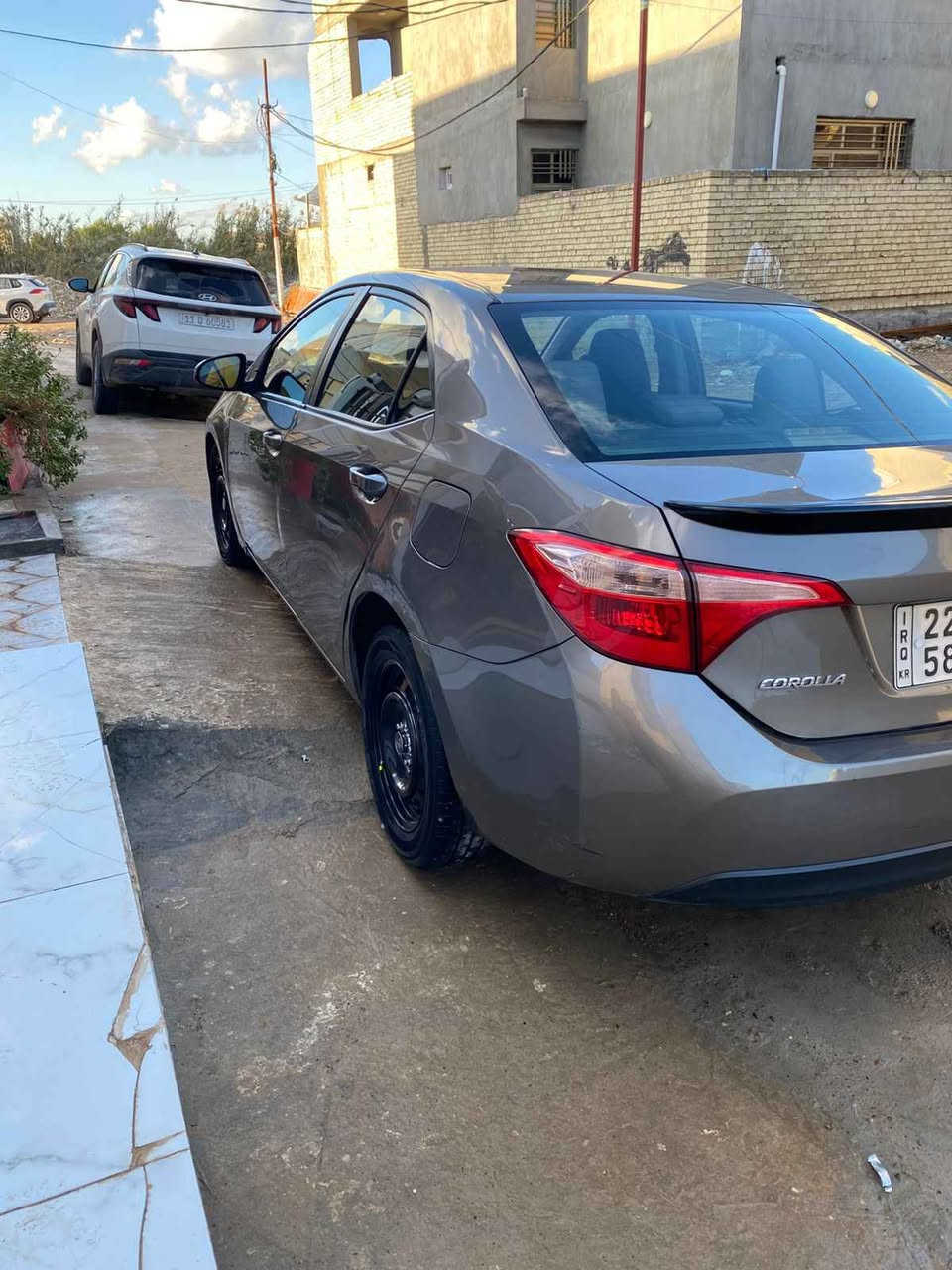 السلام عليكم للبيع كورلا 2017 LE امريكي ضربتها من امريكا جاملغ الامامي جه النفر بل عراق جاملغ جه السائق بارد+ صبغ السعر 132 وبيه مجال بسيط رقم الهاتف ***********/*********** بغداد, العراق
