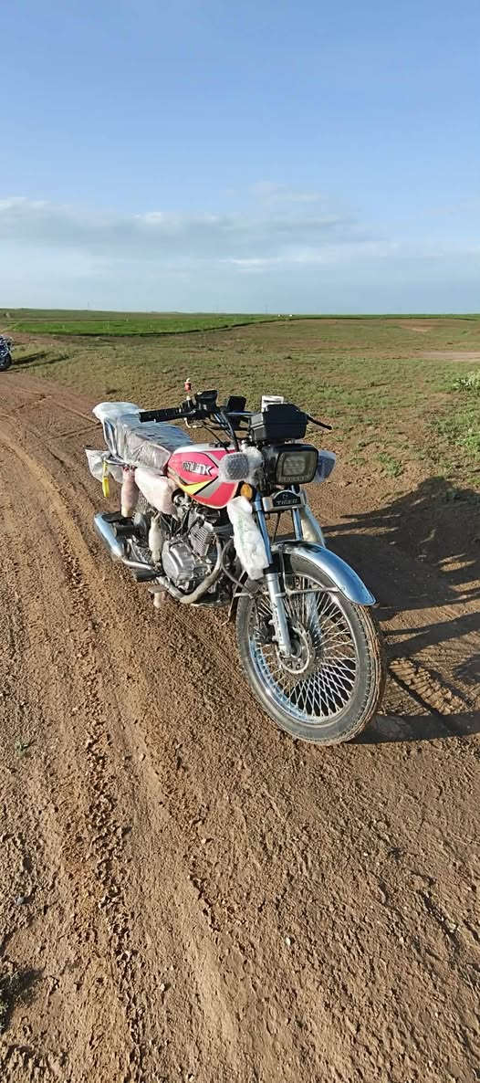 السلام عليكم. موطور للبيع موديل 2023 محرك مامفتوح باب اول كلشي شغال شرط خابر علخط بي واتساب. ***********
