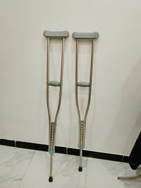 عكازات