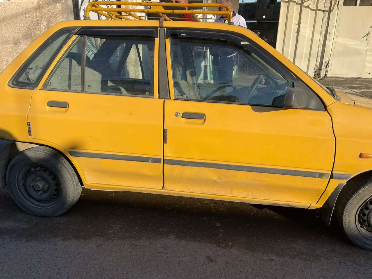 السلام عليكم للبيع سايبه 2014رقم بغداد  السياره مكفوله  مال جناي ميحتاجله شي السعر35 بيه مجال للشراي المكان بغداد للتواصل على ***********
