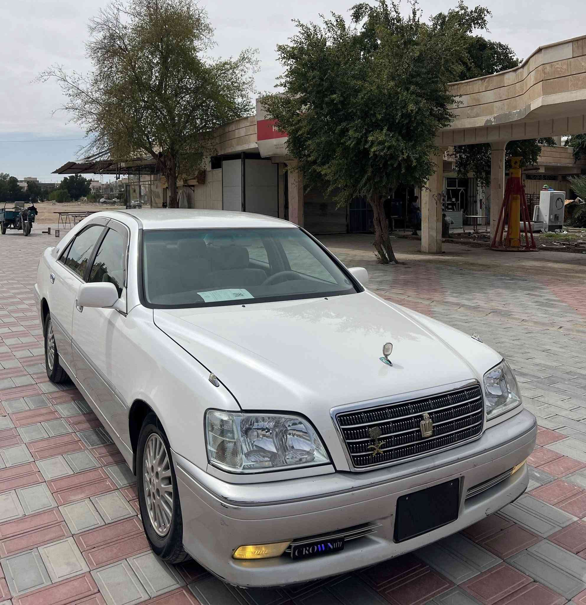 مـلكة كفاله ( عامه - عراق يابان) ادوات 
4دكم  فول مواصفات- تحوير النجف -  شاصي 175 -  ( حاويه شرط ) 
 ( بيها حجز - وتكدر تحجز حجز فوري  ) - شرط مكفوله وجاهزه
السعر : 87 ورقه ( كربلاء ) 
الرقم : ***********
