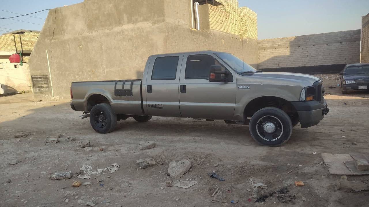 سلام عليكم فورد f350 بيع او امراوس حسب القناعه مكينه أو كير كفاله حداديه جديده تخم تاير كهربئيات شغاله كلهه سياره حلوه او جاهزه أو مكفوله من كل النواحي غير متواجد عل فيس ***********
