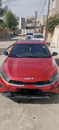 كيا فورتي موديل 2022  بيه 6 قطع انطيك سيارة صبغ عام بدون دواخل بشرط  م...