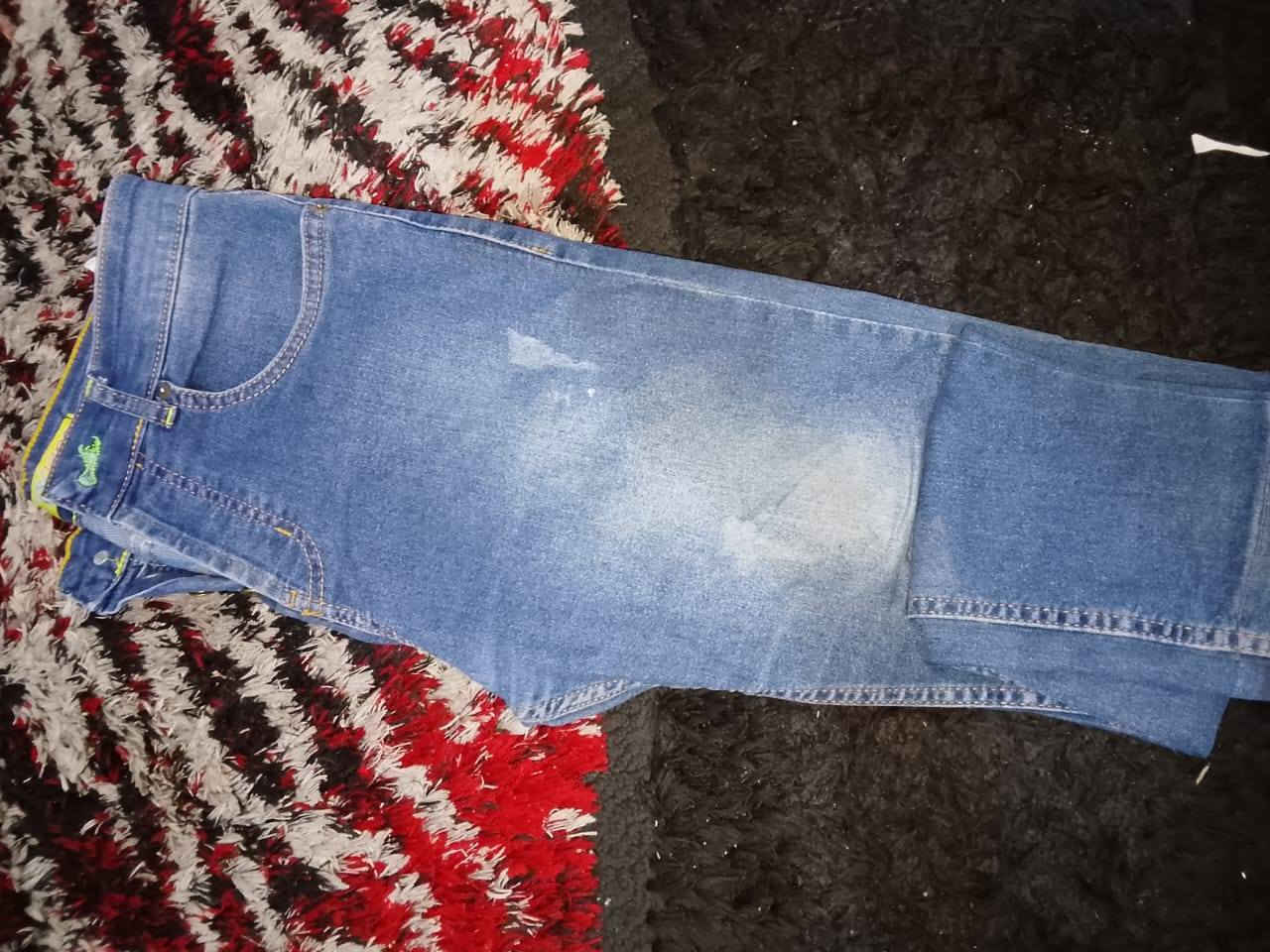 القطعه عله الفين قياسات واحجام  مختلفه ولادي بناتي


**إذا كنت صاحب هذا الإعلان وتريد حذفه لأي سبب، رجاءا أرسل رسالة إلى الدعم الفني**