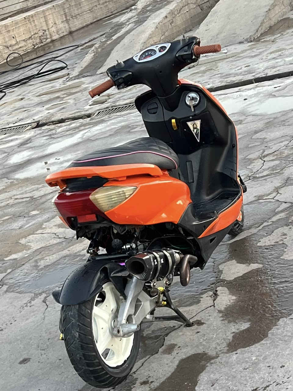 السلام عليكم
سكنز نثيه للبيع مزوده مكينه بلاديه دراجه نكره بكل وقت ما بيه اي نقص سعره ٧٠٠ مكاني بابل قرب سيطره للاثار رقمي ***********
