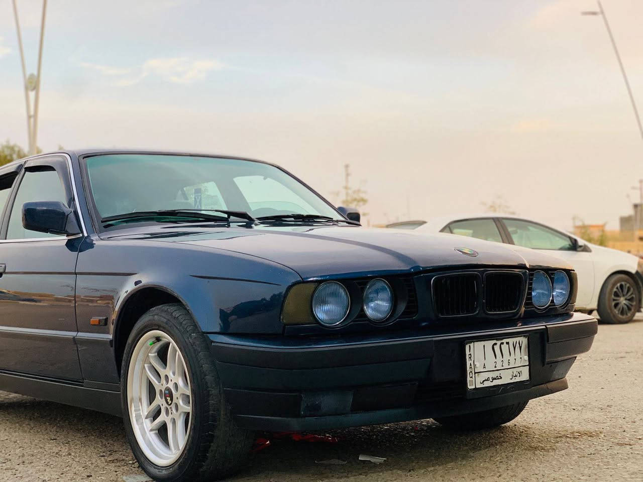 السلام عليكم
اخوان بي ام 525
موديل 1992
رقم انبار مشروع وطني تحويل مباشر 
سياره بسمي سنويه جديده 
محرك مسكر عدال المرغوب بل قوه ونشاط 
كير الأماني 
فتحه شغاله 3طكات 
مرايات كهرباء شغاله 
كشنات كهرباء تجوات كهرباء
سياره اصل هوك وكهربياته وضغير واير ما ملعوب بي
ويل ام اصلي مو تجاري 
صدر شتغلته قبل سبوع 
سياره مصبوغه جماليه وسونار موضح شنو بيه 
اي حادث وتبديل ماكو
الكهربيات كله شغاله مسزدات زنون اربعته 
ستيرن ايرباك تبريد ثلج 
سنتر لوك 
سياره مال جناي ومابيه تجميع 
متوجده سياره لانبار قظاء هيت 
وسعر 77-هذا رقمي***********
