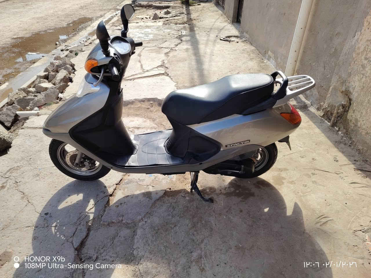 السلام عليكم دراجه سبيسي ياباني جديده كفاله عامه الاتصال على الرقم للبيع اني مكلف بالنشر ‪***********‬‏
