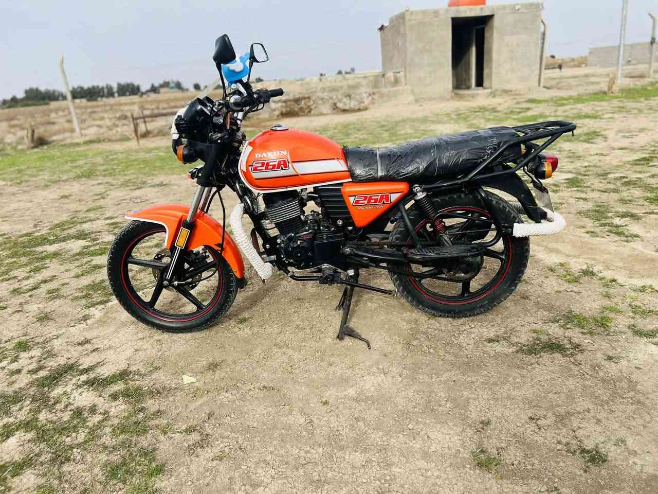 يا الله سلام عليكم دراجه للبيع دايون نفخ موديل 2021 مكينه 200 أوراق اصولي اصولي  مكفوله كفاله عامه شرط انضف الصوره بيها شلعه خير من الله كهربائيات كله شغاله السعر /مليون 200 وبيه مجال   الرقم *********** شراي اتصل وبيك خير وتدلل
