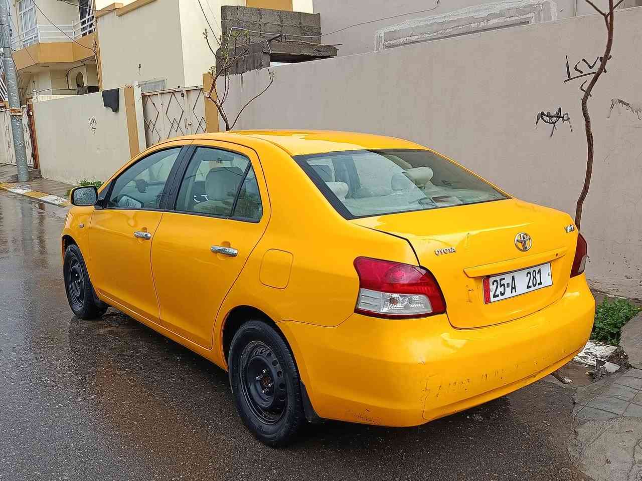 يارس 2008 كيرعادى
ره قه موو سه نه وى تازه 
تاقم پيش تازه داگيراوه
ده فته ر به نزينى هه يه 
سعر 75گه لاو معمه له
گيرو مه كينه ى به شه رت 
***********
شوين چه مچه مال
