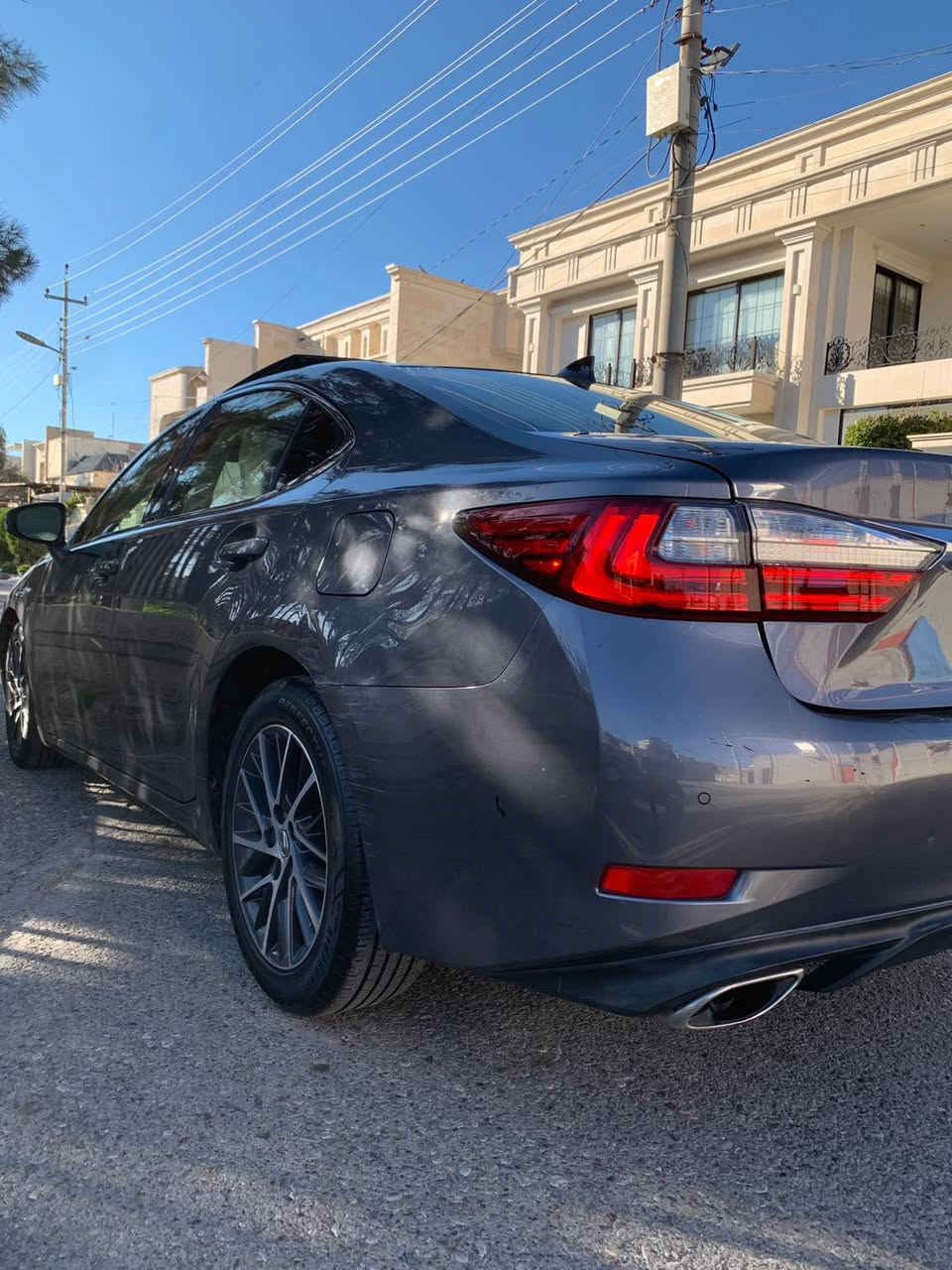 کــــــوردی 
تەنها فرۆشتن بە نقد 

Lexus es350 
لێکزیز 
مـــۆدێل / 2017
مواسفات / فول  پانۆڕاما 
مەکینە /(3.6) v.6 شەش پستۆن
مەکینەی نەکرایتەوە 
ڕەقەم هەولێر سەنەوی کۆنە 
غەرامە ($18) وەرەقە
 ئێڕباگ سیستەم ، بێ ناوگرتن 
 چامرلغ و بۆنیت سبوغ ،  چامرلغ سەکن کلێر امریکا 

نـــــــرخ  (( 178 $  )) 

ناونیشان هەولێر بۆ زانیاری زیاتر تایبەت نامە بنێرە

عربي 
فقط بیع نقد ، بدون مراوسة 

Luxes ES350
ليكزز 
مــــــــودیل/2017
مواصفات/ فول ، بانوراما 
محرك / 3.6/ ست سلندر
رقم اربیل سنوية قديم
 ایرباك سيستم  ، بدون دواخل
چامرلغ و بونيت صبغ ، جامرلغ سكن كلير 
(غراما $18 ورقة)

سعر   (( 178 $  )) 
عنوان اربیل ، للاستفسار خاص


**إذا كنت صاحب هذا الإعلان وتريد حذفه لأي سبب، رجاءا أرسل رسالة إلى الدعم الفني**