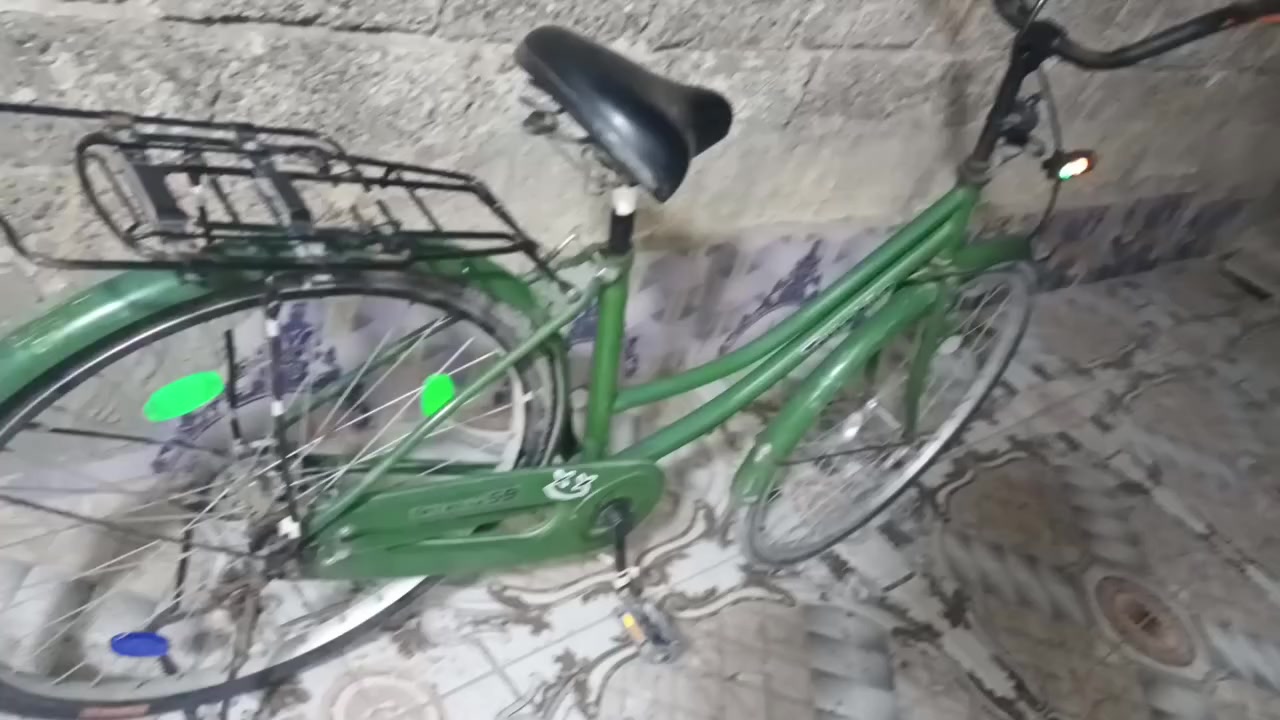 بيسكل سته وعشرين نضيف سعر ١٠٠ وبيه مجال


**إذا كنت صاحب هذا الإعلان وتريد حذفه لأي سبب، رجاءا أرسل رسالة إلى الدعم الفني**