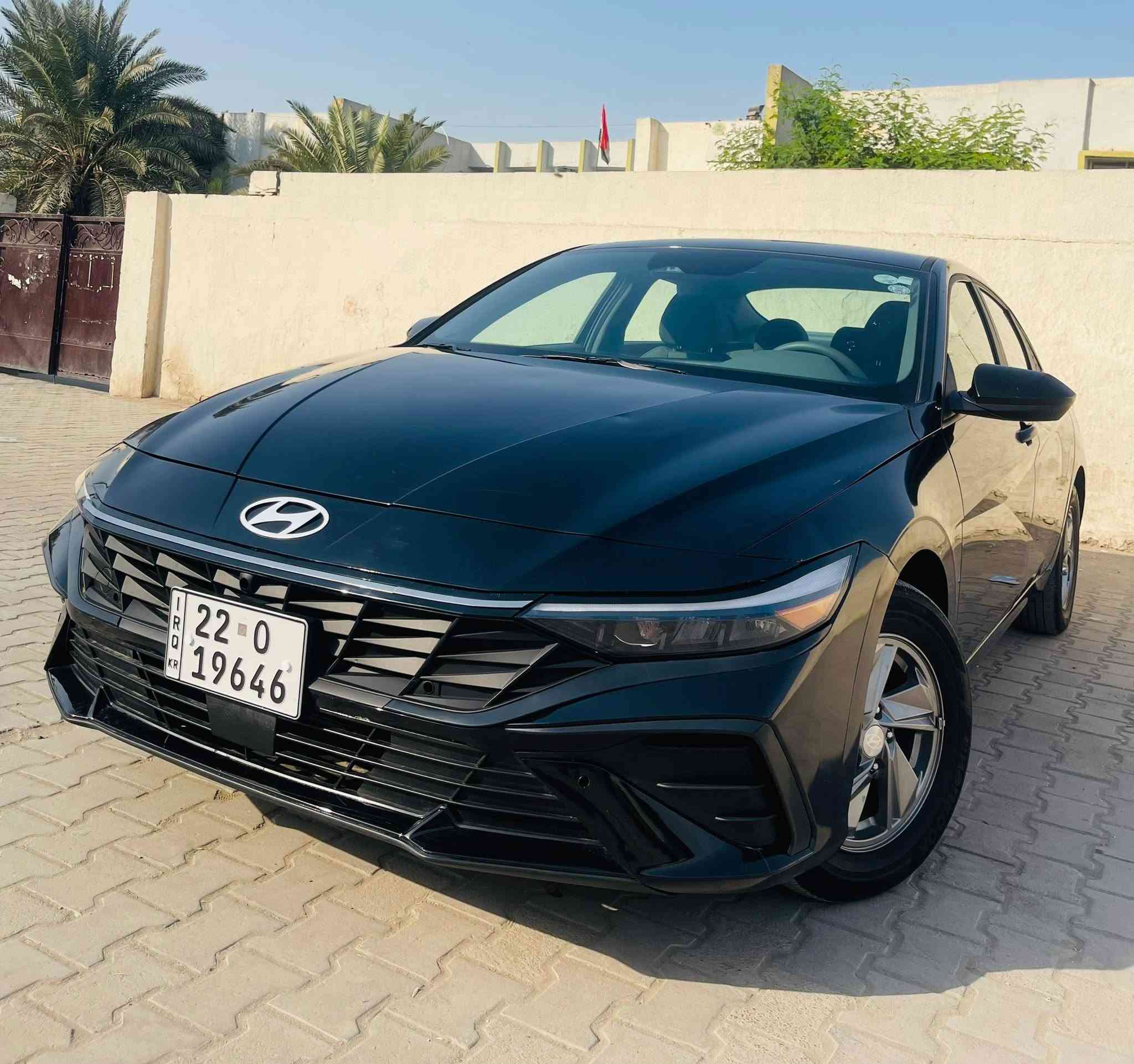 إلنترا 2024
🖤 اللون: أسود�📍 الموقع: بغداد - المشتل�📊 الممشى: 22 ألف ميل
🔹الضرر: جاملغ أمامي فقط (طخه بسيطة)�🔹 بدون إيربگ�🔹 بدون ضرر بالدواخل�🔹 المحرك 2000 CC (دوش)�🔹 السيارة نظيفة جداً، بدون رصعات أو خدوش�🔹 بارد مكفول�🔹 دخول هزة وفحص جديد�🔹 السيارة باسمي، والتحويل ثاني يوم 
✅ المواصفات:�• شاشة�• ويل كروم�• نظام النقطة العمياء�• لايت زينون�• رادار أمامي�• رادار خلفي�• رادار جانبي�• كاميرا خلفية�• تحكم بالستيرن�• ومواصفات أخرى كثيرة، والسيارة كاملة بدون أي نقص ما شاء الله
💰 السعر 155 وبيها مجال بسيط  
📞 ***********�📱 واتساب متوفر
