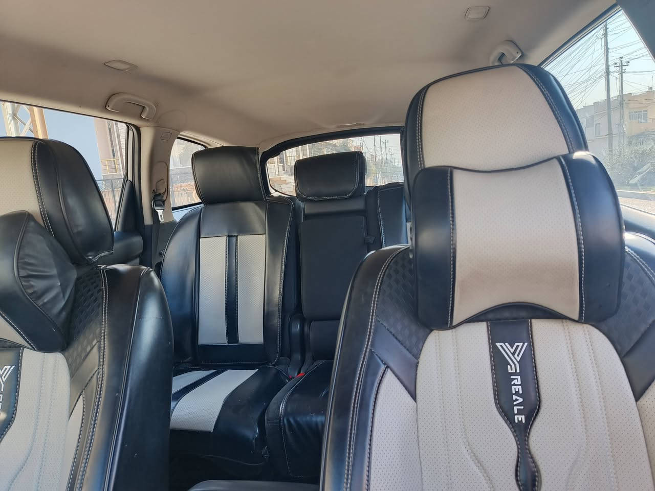 نيسان بافندر 2018 للبيع او مراوس بصمه دفع رباعي توقف ذاتي بيه مواصفات معروفة لتواصل *********** ضربه قبغ صندوق فقط ماشية 63
