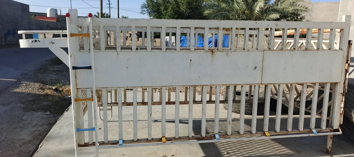 محجر كيه فحل معه خشب السعر ٥٧٥الف ع نوان ديالى قره تبه رقم ***********
