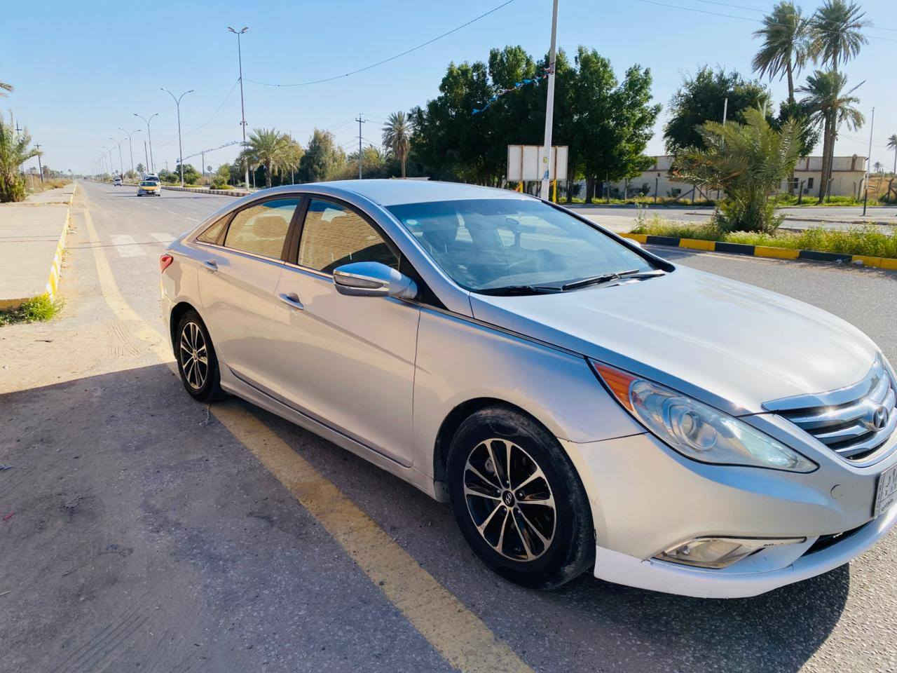 السلام عليكم شباب سوناته موديل 12 حادثه قبق جنطه مبدل اصلي وجاملغ خلفي صبغ سياره نظيفه وحلوه ثاني يوم تحويل السعر 109العنوان حله الرقم ***********
