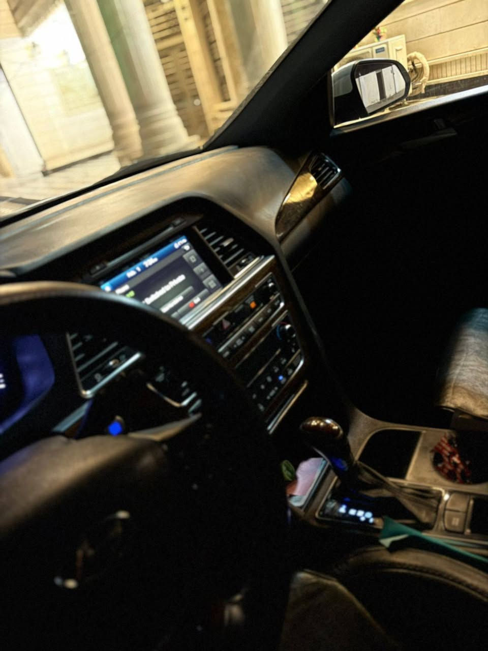 يالله السلام عليكم
للبيع سوناتا 2016 سبورت فول مواصفات✈️🔥

مواصفات السياره وارد امريكي

حادثها بنيد فقط بدون ايرباك بدون شاصي فقط بنيد 

سياره ماعده بنيد مكفوله كفاله عامه 

_____________

مكينه2400صاروخ🚀

تدفئه تبريد +ثلج تبريده

تدفئه كشنات اماميه

تحديد مسار

مثبت سرعه 

كشنات كهرباء

اشاير بالمري

تحكم استيرن جهتين 

تشغيل بصمه+بصمه ابواب

كير ٦نمر 

فتحه سقف

كهربائيات كله شغاله 

كامره خلفيه+شاشه كار بلي 

تخم تايرات صار شهر من بدلتهن 

وبيها بعد اهواي مواصفات خير من الله 

والسياره احلى من الصور بهواي 

حداديه 100/100 

رقم السياره بغداد بسمي 

 

رقم *********** والي تعجبه يشلع عيوني
