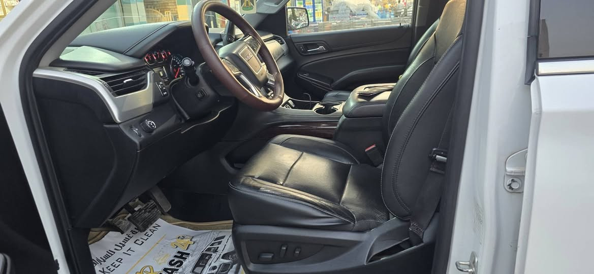 يوكن 2020 امريكي SLT  ٧ راكب الســـعر ( 35 ) ***********
