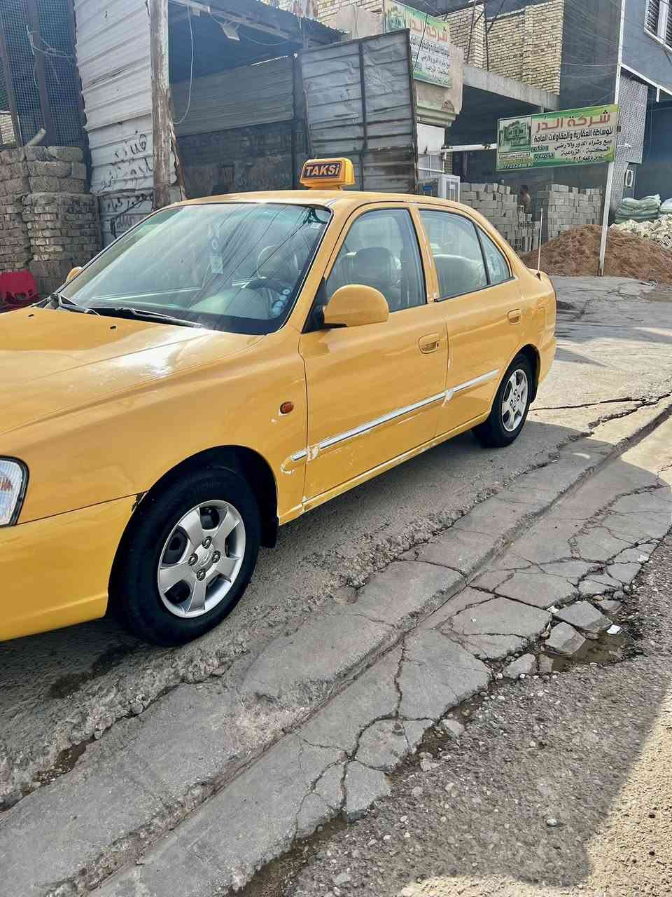 سلام عليكم هونده فيرنا موديل2014

سياره بلاديه عله وضع الشركه ما معيودة مدوشمة عام تخم تاير كير مكينة تبريد مكفول المكان البياع سعر 75 ***********.
