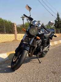 سي بي 4 • جيل اول • كفاله