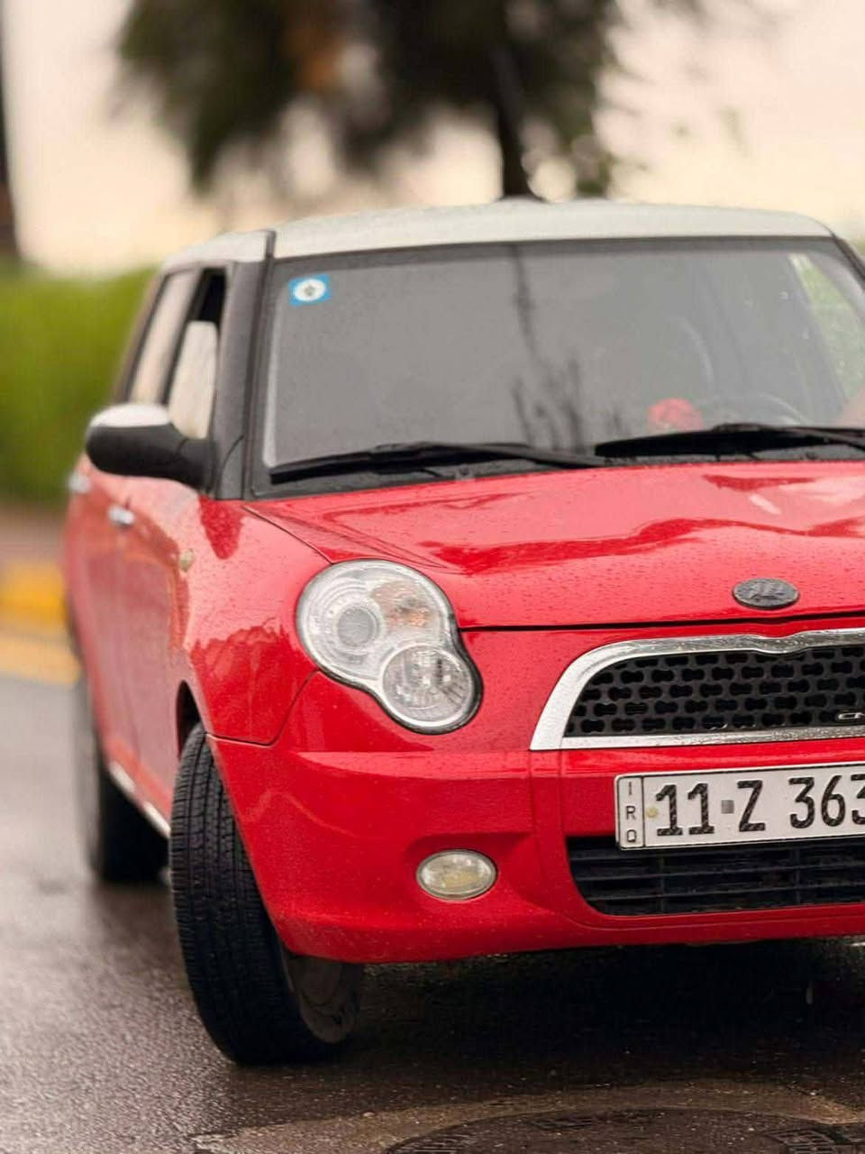 سلام عليكم.
ليفان320. موديل12.
للبيع او مراوس
لون احمر و ابيض
بيها تلث قطع صبغ بوند وجاملغ وباب
سيارة رقم بغداد
السيارة جاهزه من كل النواحي تايرات جديد دسكات جديد
السياره مصروف عليه
السعر 48
 رقم الموبايل ***********
