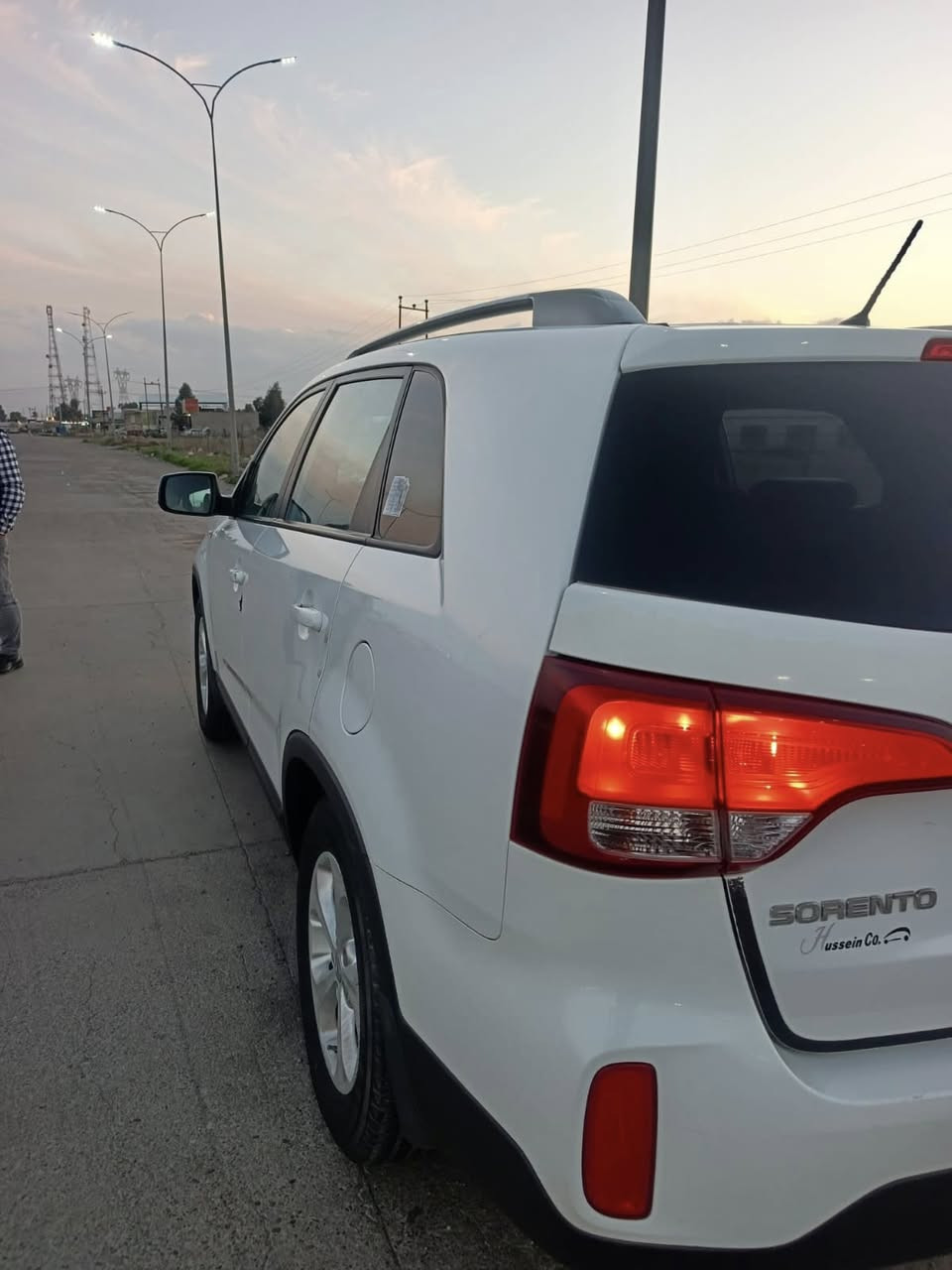 سلام عليكم
سياره سورنتو 2015 
كلين من صبغ والتعديل 
محرك مفتوح 4سلندر 
7راكب 
تبريد ثلاثه قطع 
تاير جديد 
مكان كركوك 
رقم :هاتف /***********

