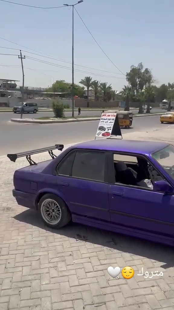 سلام عليكم بيءم  زعره لبيع سياره مكينه هسه شاده جديده مكينه خمسميه وعشرين صدر هسه شاده يساره خير من الله سنويه تصقط بل 27 راعيه موجود ثاني يوم تحويل مكاني بغداد مدينت الصدر سعر 27 رقم ***********
