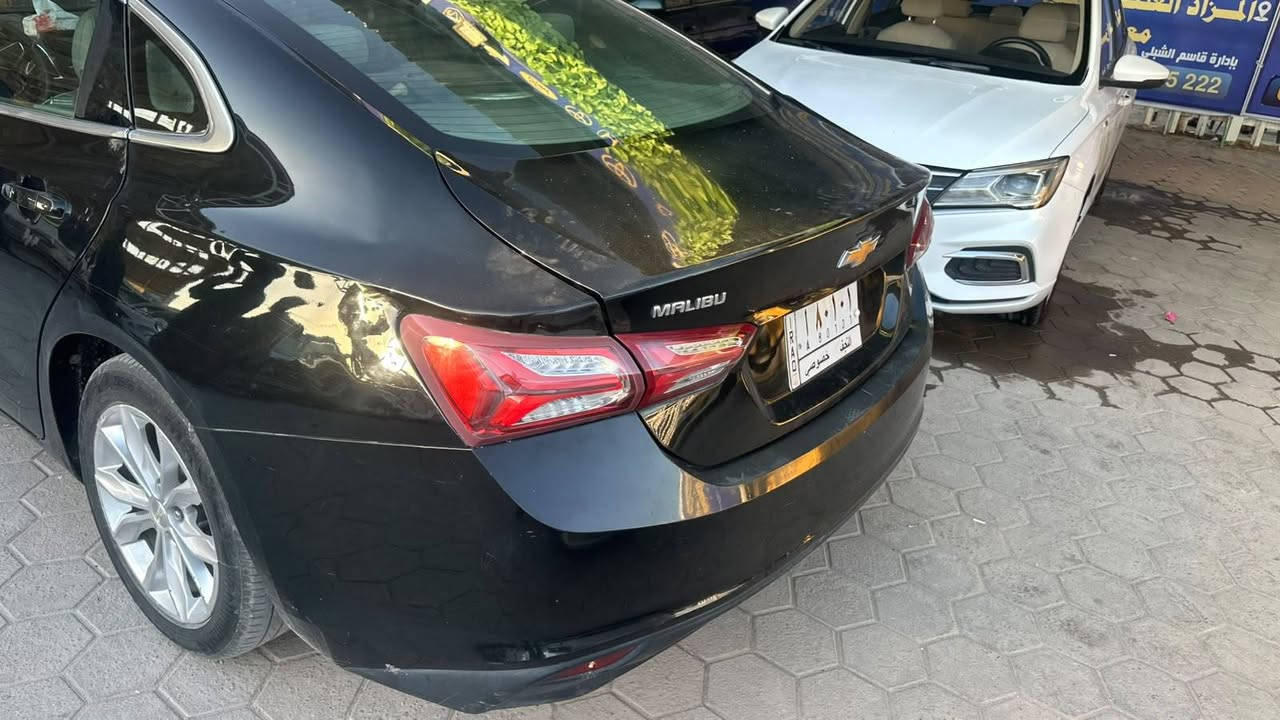 السلام عليكم اخوان ماليبو 2019 ال تي سياره كير مكينه حداديه جدد كامله مكمله تبريد ثلج بيها بجم وابيع صبغ حزام السياره مكانها نجف السعر 68 وبيها مجال للتواصل *********** والخاص مفتوح
