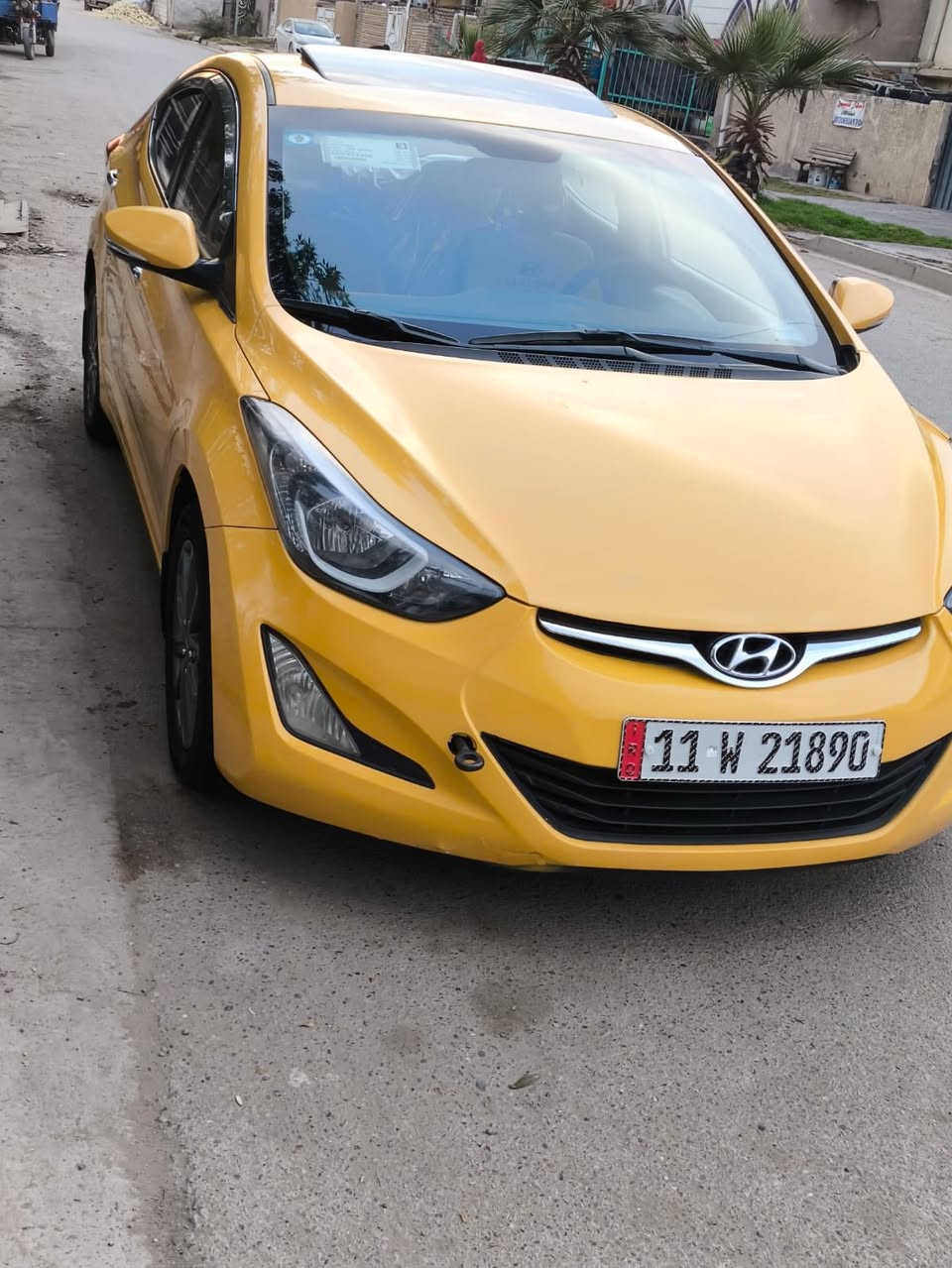 السلام عليكم النترا موديل 2015 خليجي مكفولة من الحادث والمعجون فول مواصفات عدا البصمه مكينه 1800 دوش السونار مرفق بلمنشور رقم بغداد بسمي مصفره هيئة وغرامات مكان بغداد السيارة جاهزه من جميع النواحي 
***********
