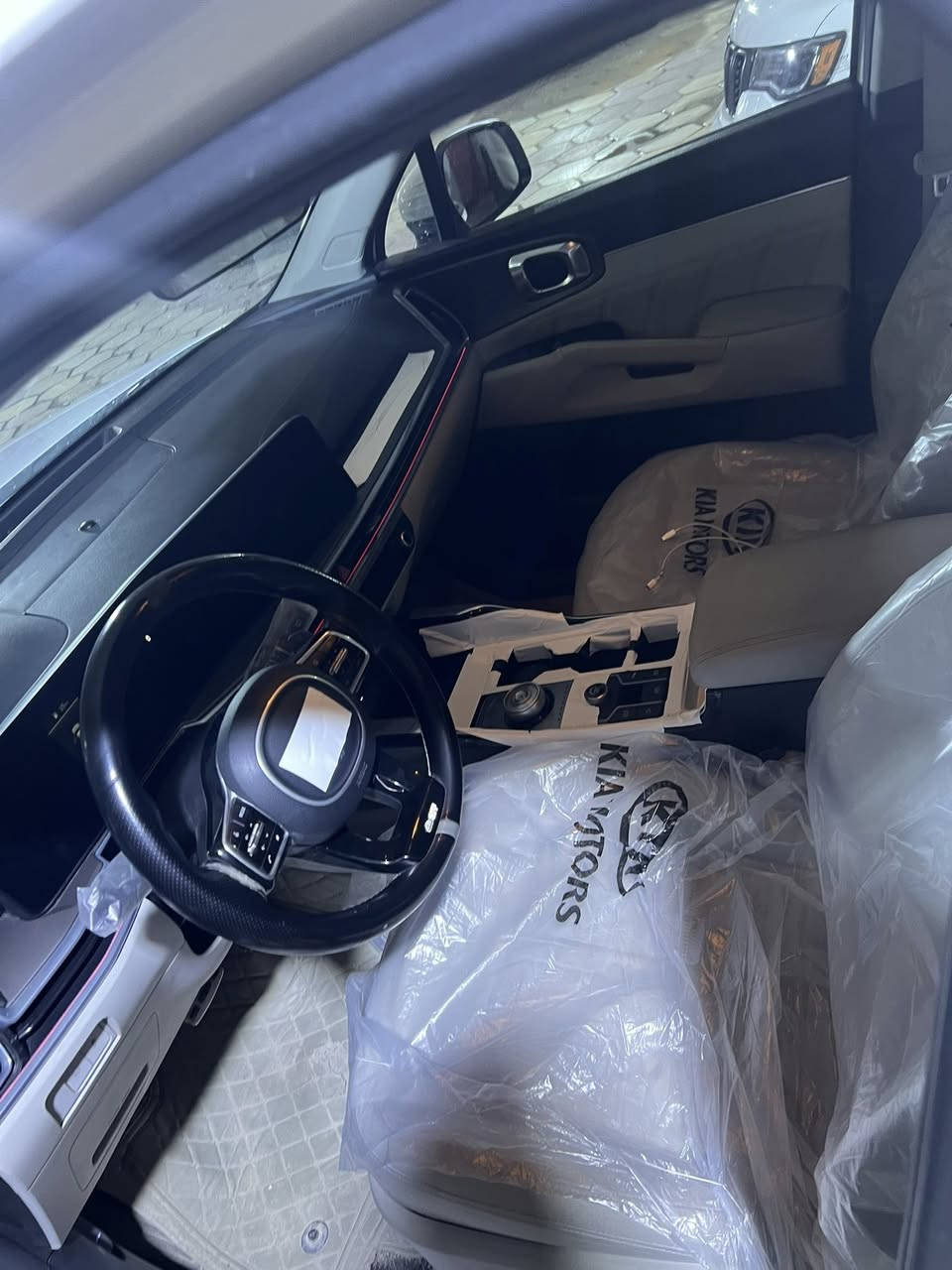 يالله سورنتو 2024
ماشيه 92

سورنتو 2024

محرك 6 سلندر 

كير ماوس

داتوشو

حساسات

كراسي خلفيه كهربائي 

كراسي كهرباء 

جنطة كهرباء 

بصمة وتشغيل عن بعد

شاشة متصلة تعمل بنظام بلي كار نفيكيشن

انارة ليزرية داخلية متغيرة الالوان 

اللايت عالي ناصي زنون 

لد نهاري ليزري امامي 

بك لايت ليزري LED

هندبريك دكمة 

اوتو هولد 

درايف مود

مانع انزلاق

مساعد منحدرات

شحن وايرليس بلوتوث 

تحكمات ستيرن فول 

حساسات امامي خلفي 

تبريد 3قطع

رقم ***********

واتساب ***********

مكانها ناصريه
