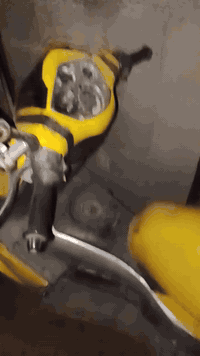 سلام عليك عندي هاي الدراجه أريده 3ثميه بس عوزه فاكيون الرقم ***********
