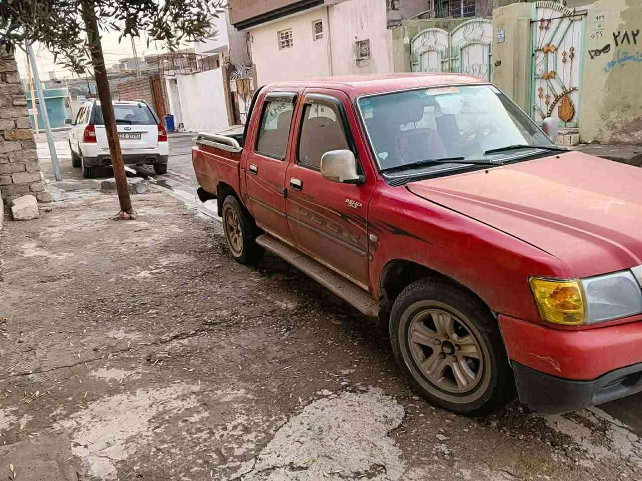 سلام عليكم بيكم دير 2011رقم بغداد شرعي بل موصل مشروع وطني سنوية ل 28 بيها مكانات مصلح بونت مبدل طخم تاير جديد سعر 55 وبيها مجال مكان موصل ايسر 
***********
