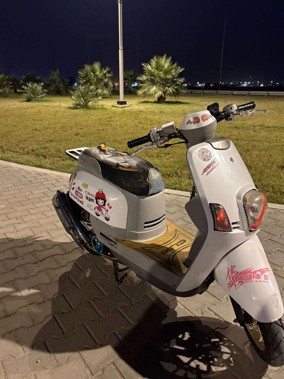 سلام عليكم دراجه بوليسي مزوده مال حاويه اجت من اليابان هيج مزوده تزويد كله اصلي هاذ كدام عينك ويلات وكزوز صجمي ولبلادي وياها وأصابع وكلج امامي رياضي اصلي وسبايدر وستان صفح سمائي اصلي ودراجه بلاديه برغي مامفتوح بيها كفاله عامه كفرات وداخل ختم وي المكينه سعر 1100وبيها مجال للشراي


**إذا كنت صاحب هذا الإعلان وتريد حذفه لأي سبب، رجاءا أرسل رسالة إلى الدعم الفني**