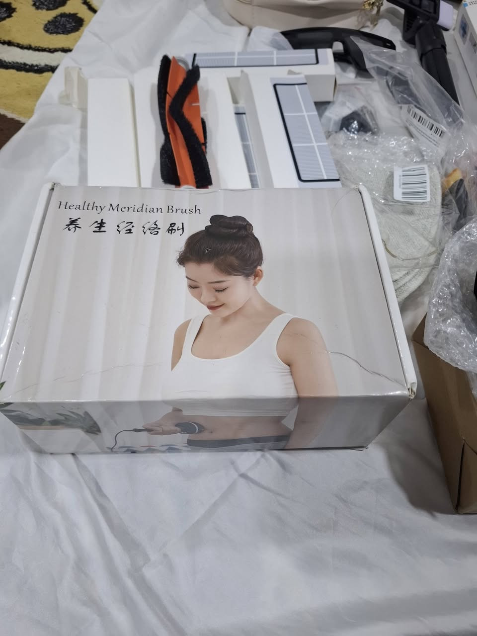 شلعة أغراض اكثر من ٢٥ قطعه ٣٠ الغ


**إذا كنت صاحب هذا الإعلان وتريد حذفه لأي سبب، رجاءا أرسل رسالة إلى الدعم الفني**