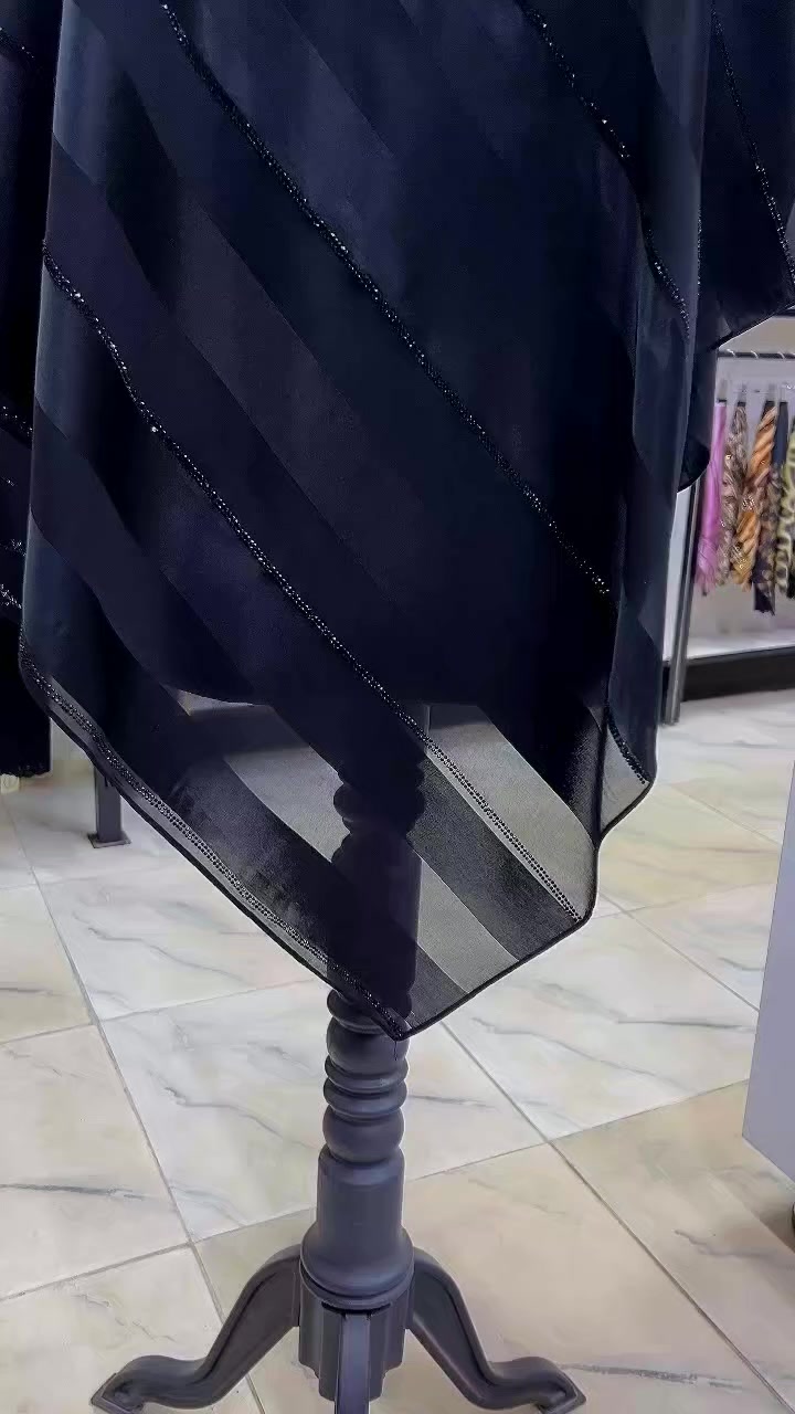 🧿﷽ 🧿
ربطه حبر أماراتي  كوالتي عالي  موديل جدآ راقي   سواد فاحم 🔥
💓💓💓
قياس 130

😍😍🔥💯

السعر :  10الف
 
❤️جمال ❤️اناقه❤️نزاكه 💖

 ✅✅

 نختار لكم ارقى الموديلات لتكون بضاعتنا عنوان للأناقه والجمال لديكم .... ❤😍
الصويرة /حي الزهراء / الشهداء مقابل جامع الطيف الخبير 
توجود خدمة توصل داخل الصويرة
📞***********
