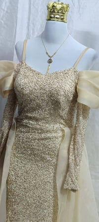 ملابس • للجميع